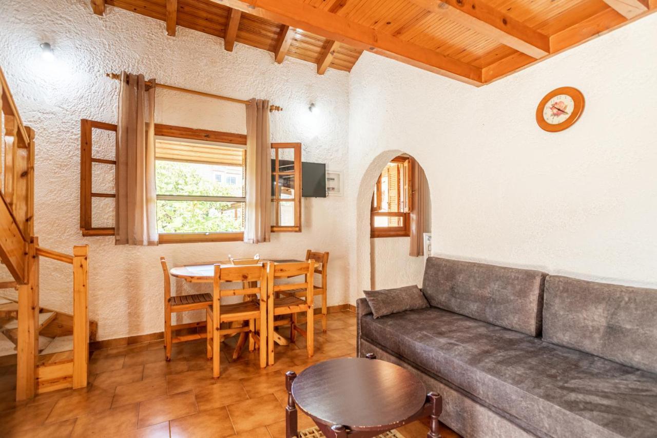 Sophia'S Maisonette 1 Stoúpa Zewnętrze zdjęcie